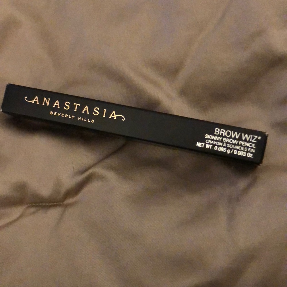 Anastasia Beverly Hills Brow Wiz- Medium Brown